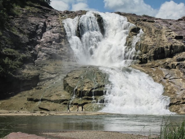 Kuntala Waterfalls